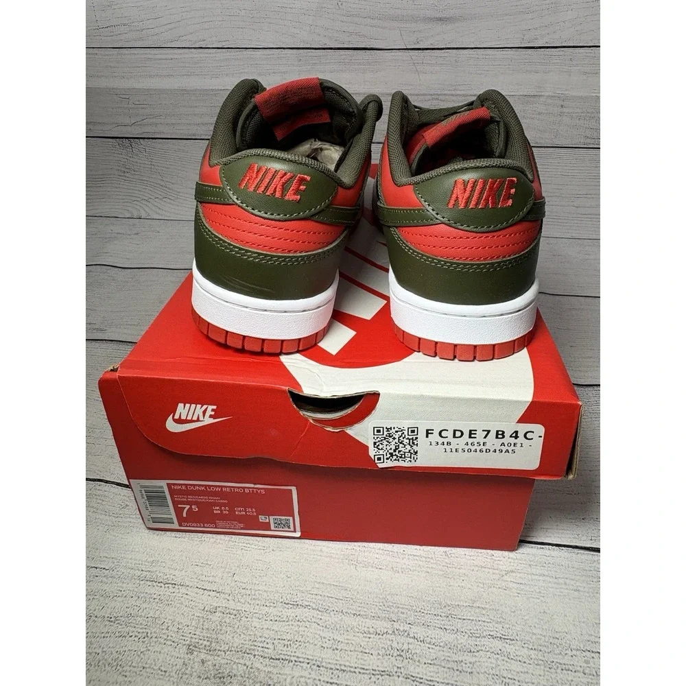 Nike Dunk Low Mystic Red Cargo Khaki 